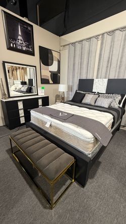 4 PC QUEEN BEDROOM SET