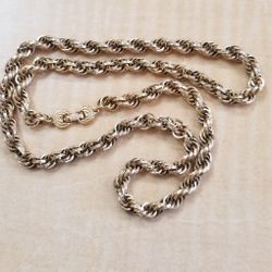 Large Plated Rope Chain.