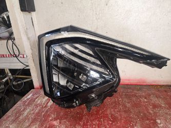 2023 2025 Kia sportage driver oem headlight