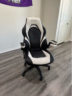 RESPAWN 3085 Ergonomic Gaming Chair