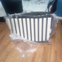 Baby Crib 