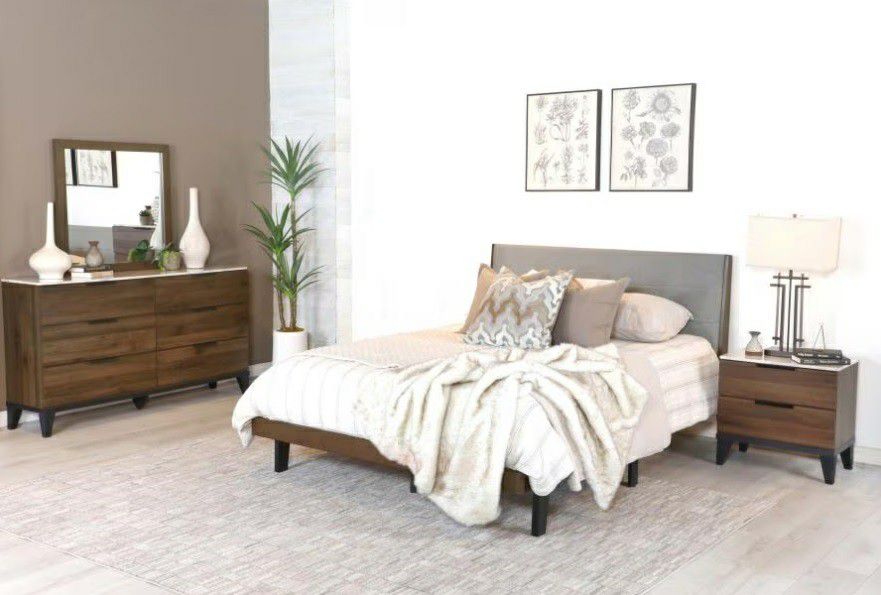 Mays - 4-Piece Upholstered Queen Bedroom Set - Walnut Brown And Gray
