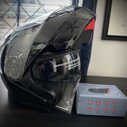 Brand New (Small) Glossy Black Bluetooth Motorcycle Helmet 
