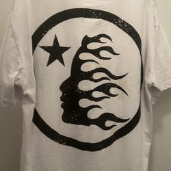 hellstar “classic t shirt white/black”