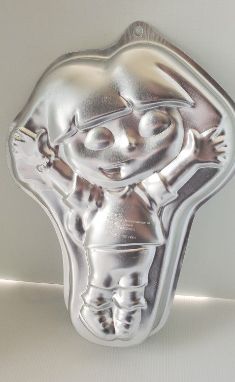 2003 Wilton Dora The Explorer Cake Pan Mold 2105-6300 Cake Tin Nick Jr. Birthday