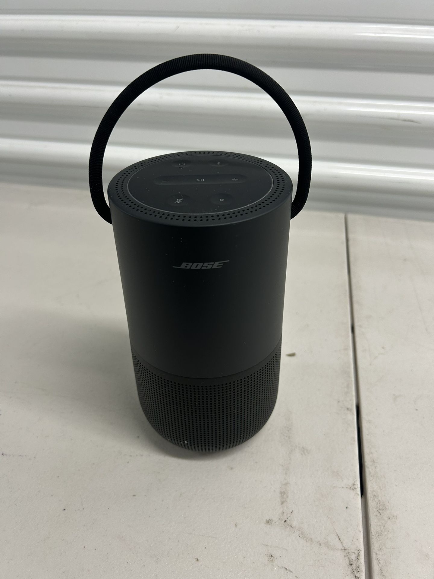 Bose Portable Smart Speaker — Wireless Bluetooth Speaker with Alexa Voice Control Built-in, Black