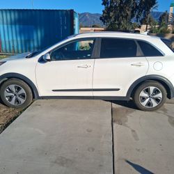 2018 KIA Niro Plug-In Hybrid
