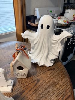 Ghost Halloween decor