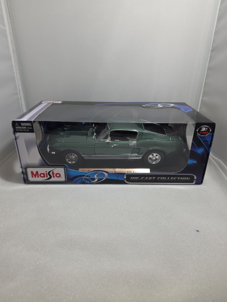Maisto 1967 Ford Mustang GTA Fastback 1:18 Scale Die-Cast NIB(UA)