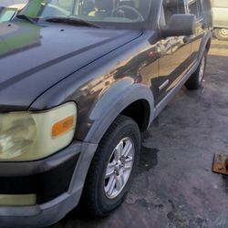 2006 Ford Explorer