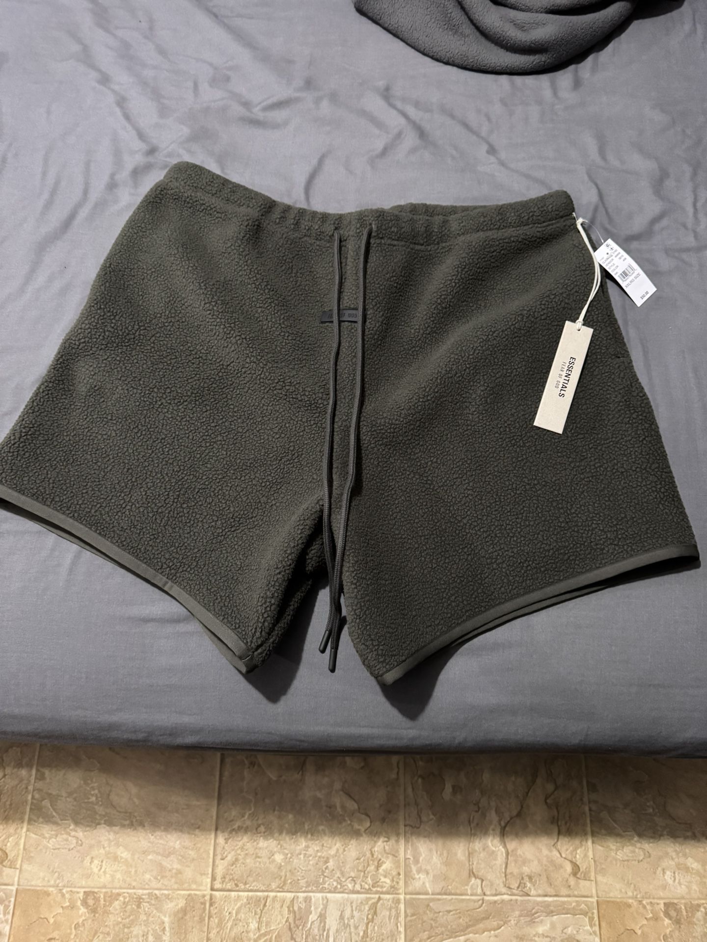 Mens Fear Of God Essentials Polar Fleece Short Sz XXL
