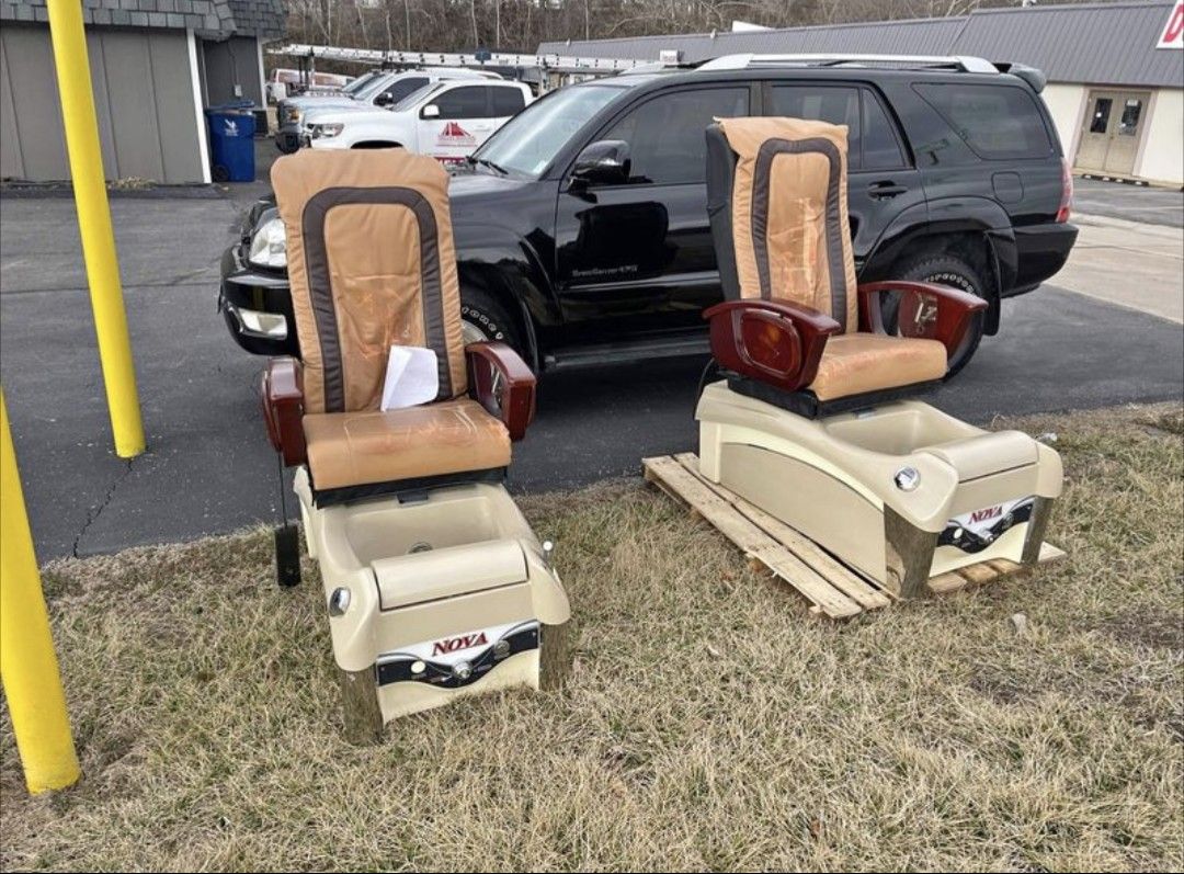 Nova Pedicure Spa Chairs
