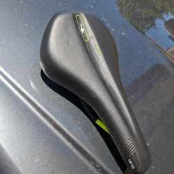 Bike Saddles / Seats (Specialized, MTB/BMX/ROAD)