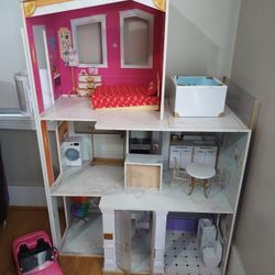 Barbie Toy House