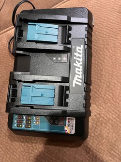 Cargador rapido makita