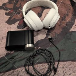 Arctis Nova Pro Wireless for Xbox & PC Without Box