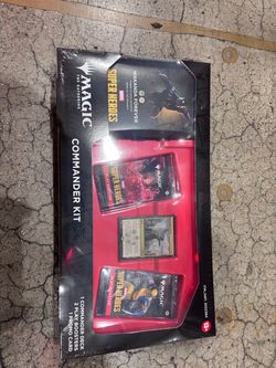 Magic: The Gathering Marvel Super Heroes Commander Kit