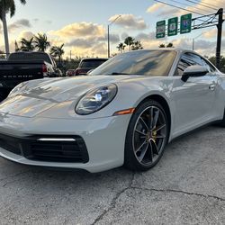 2022 Porsche 911  Carrera