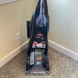 Bissell Pro Hear Pet Carpet Cleaner