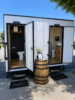 Luxury Restroom Trailer