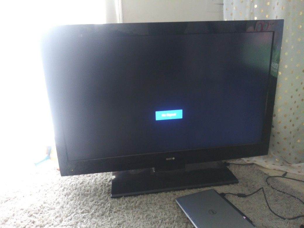 Sanyo 55 inch television for Sale in Cumberland, IN OfferUp