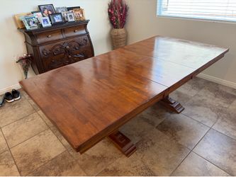 Dining room table