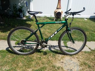 90s gt mountain 2025 bike