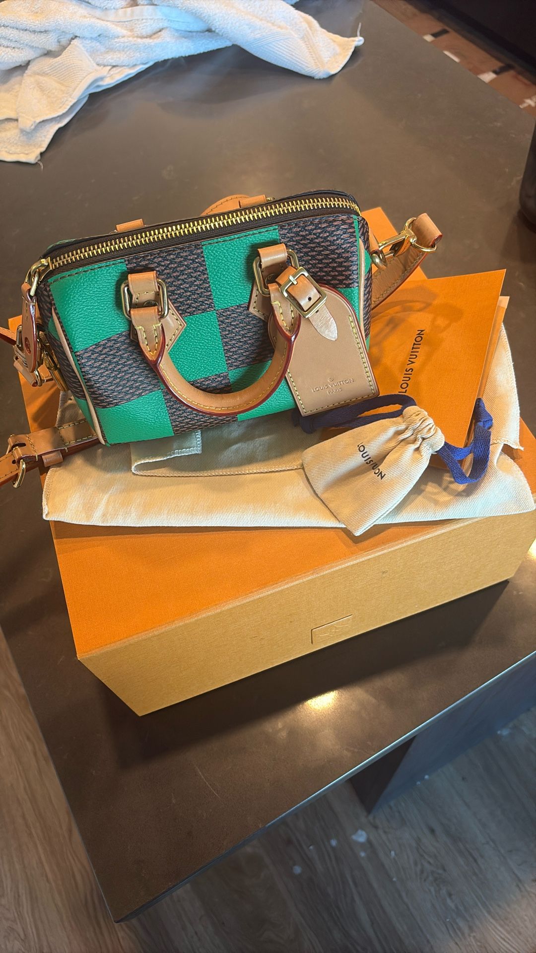Louis Vuitton Speedy Bandouliere Bag Damier Pop 18
