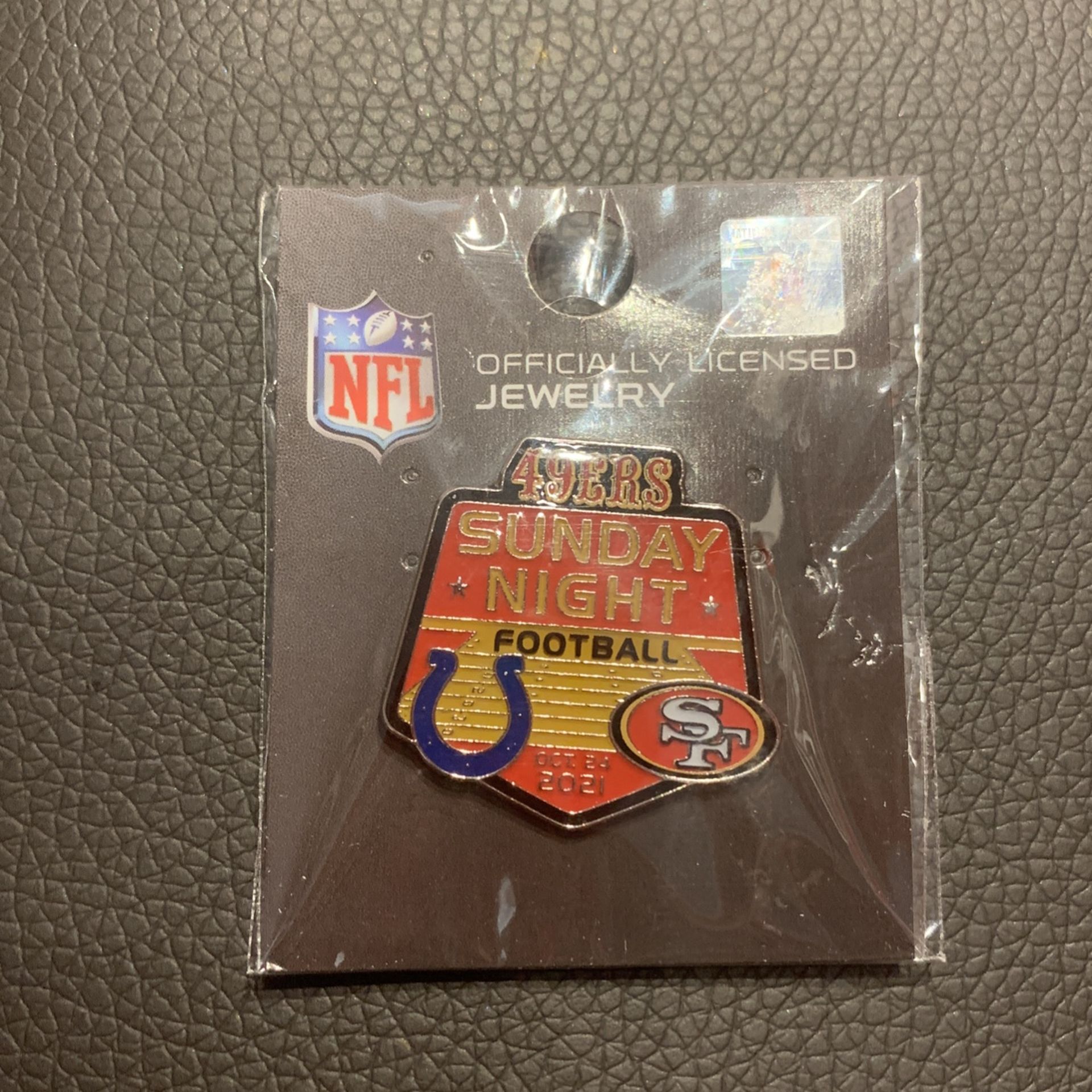 San Francisco 49ers Game Day Pin