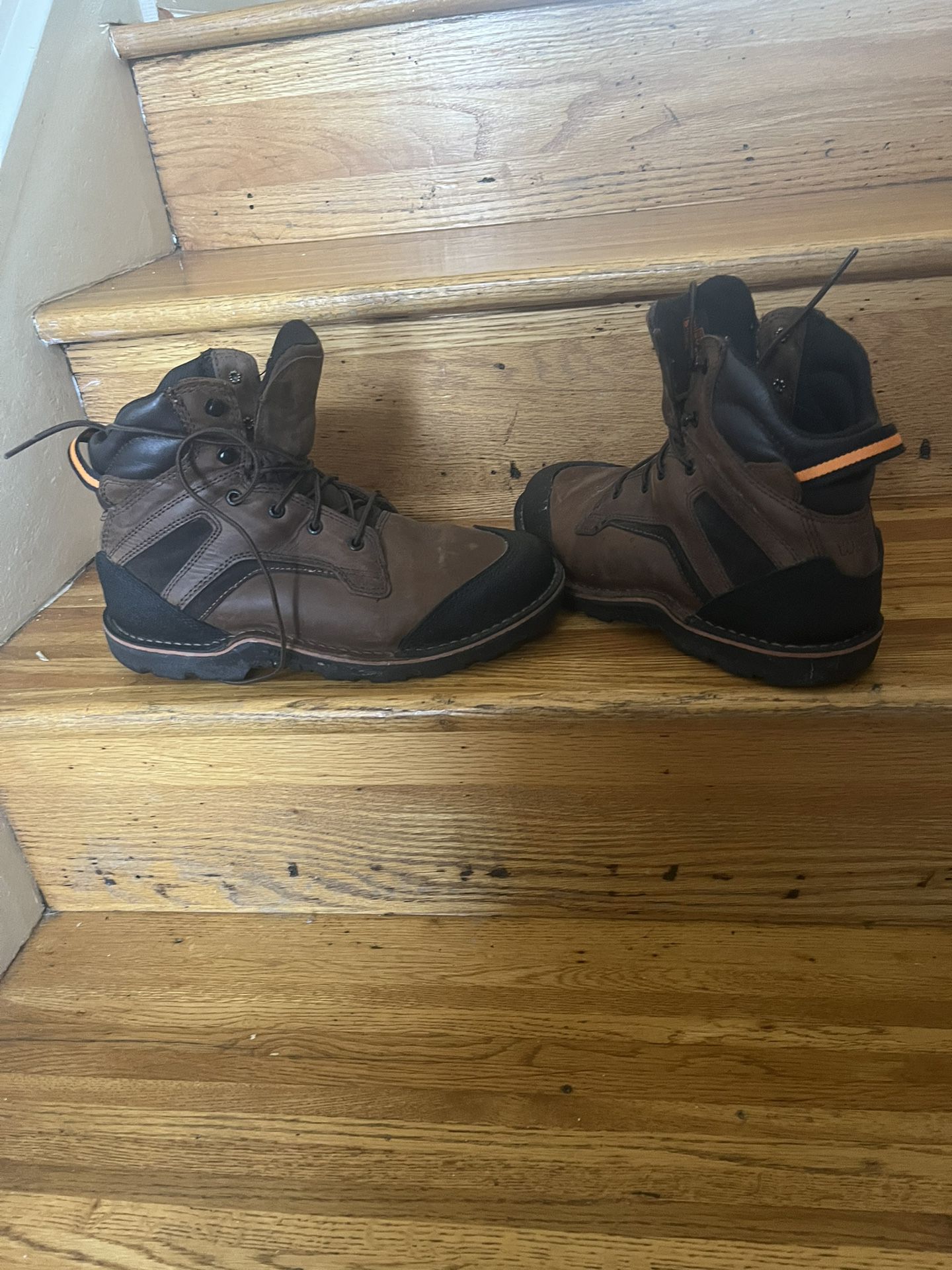 Wide  Size 9M Worx Boot