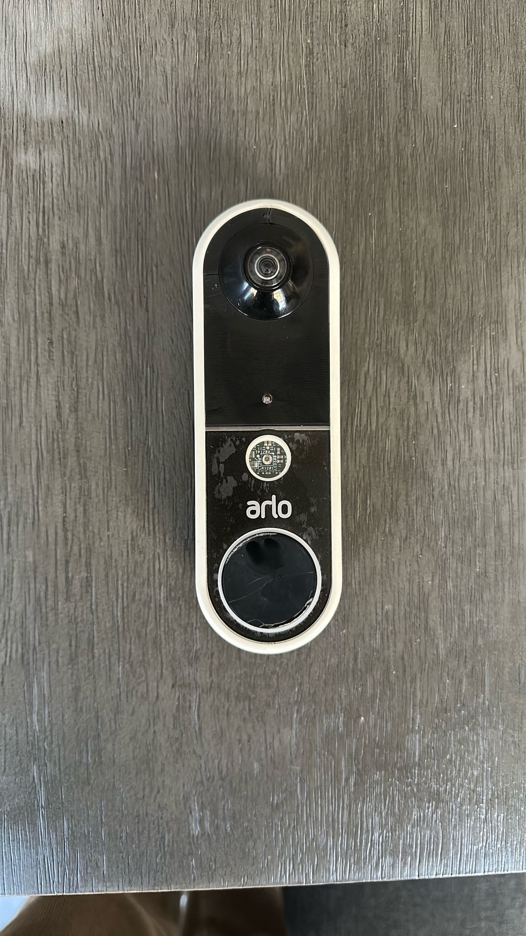arlo Essential Video Doorbell - Wire free