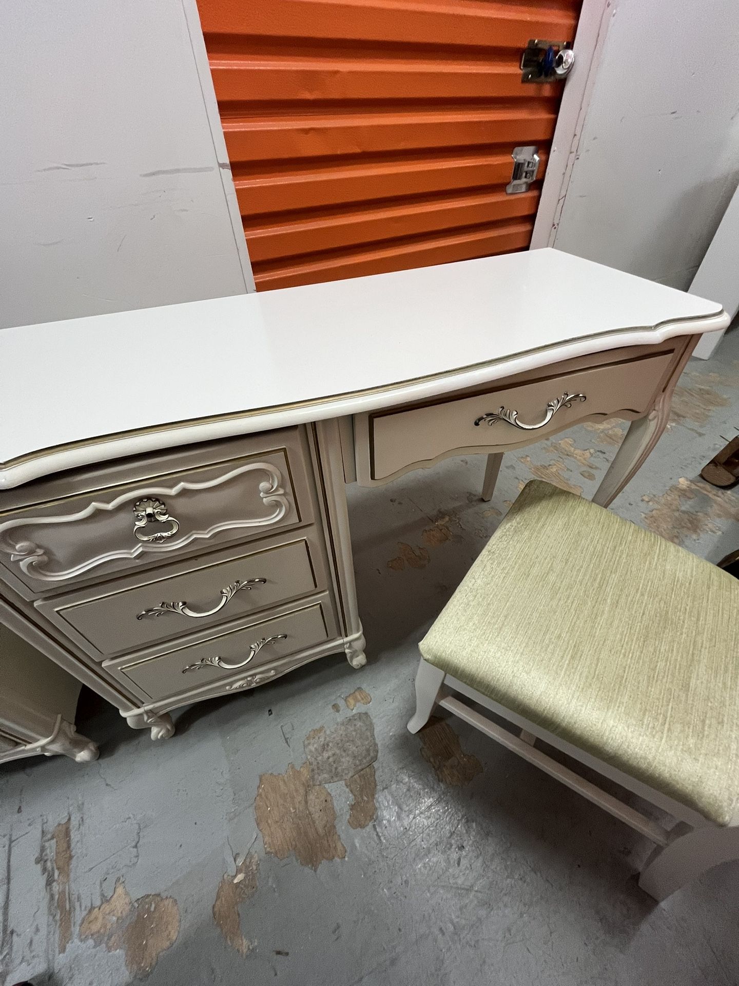 Trundle Day Bed, Three Dressers, Desk, And A Lamp $2500 OBO