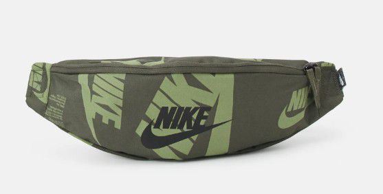 Nike Men's Olive Heritage Sportswear Retro Camouflage Fanny Pack Nike Waist Bag Hip Pack