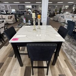 5 Pc Dining Table 