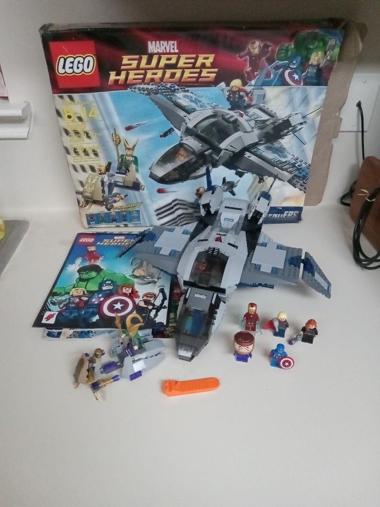 LEGO Avengers Quinjet Iron Man Thor Modok Black Widow Loki Captain America