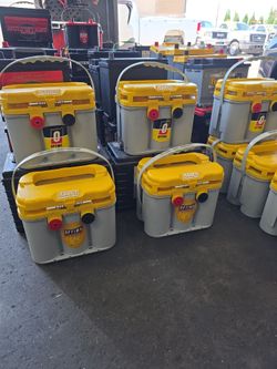 Optima Yellow Top Battery D34/78 Dual Purpose Deep Cycle AGM Car Truck Battery. Bateria de Gel Para Carro Camioneta

PRICE IS FIRM. Optima Yellow Top 