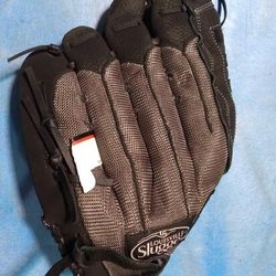 Louisville Slugger Genesis Series, Softball Glove