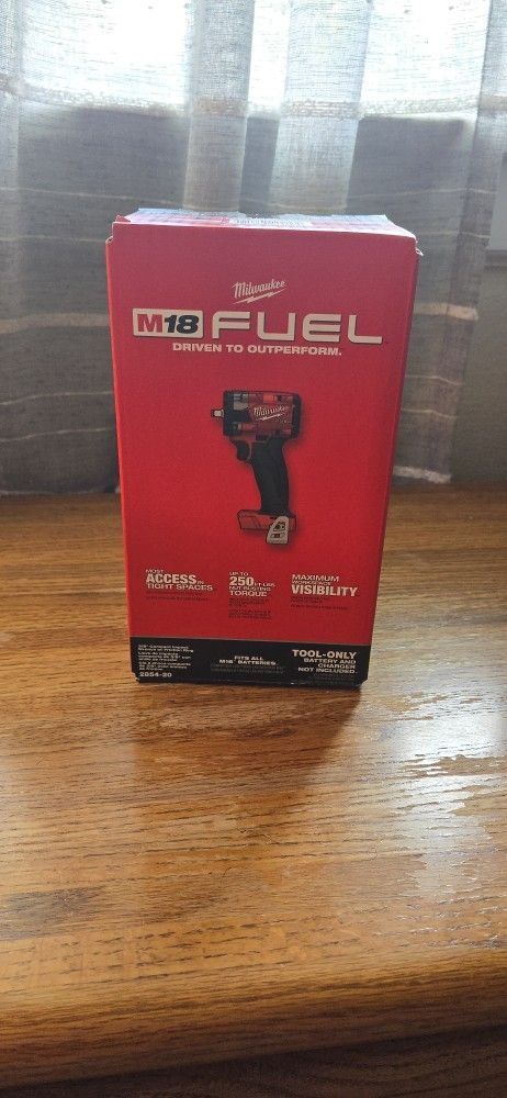 Milwaukee M18 ⅜" Compact Impact Wrench