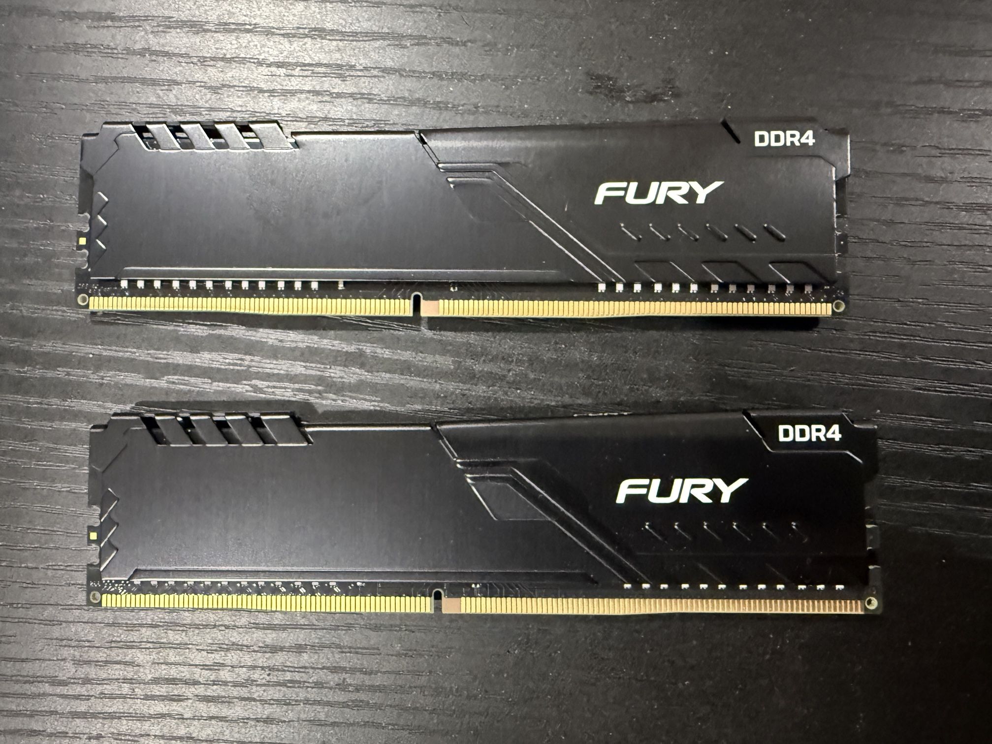 Kingston Fury DDR4 2×8GB ram