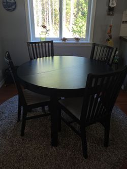 Kitchen Table and 4 chairs