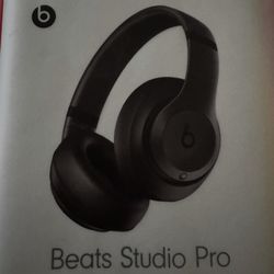 Beats Studio Pro 