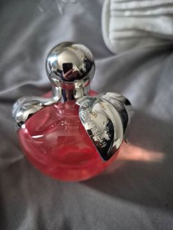 Nina ricci