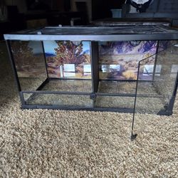 36"x18"x18" Terrarium With Removable Divider