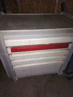 Tool's box 3ft x 2ft
