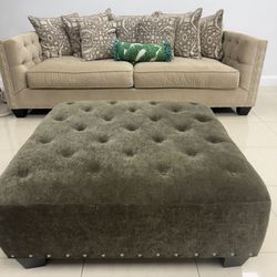 Sofa & Ottaman - Cindy Crawford