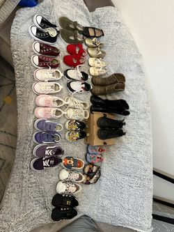 Lot of 22 pairs of toddler girl shoes size 6c