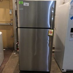 Frigidaire Top Freezer Appliance A75