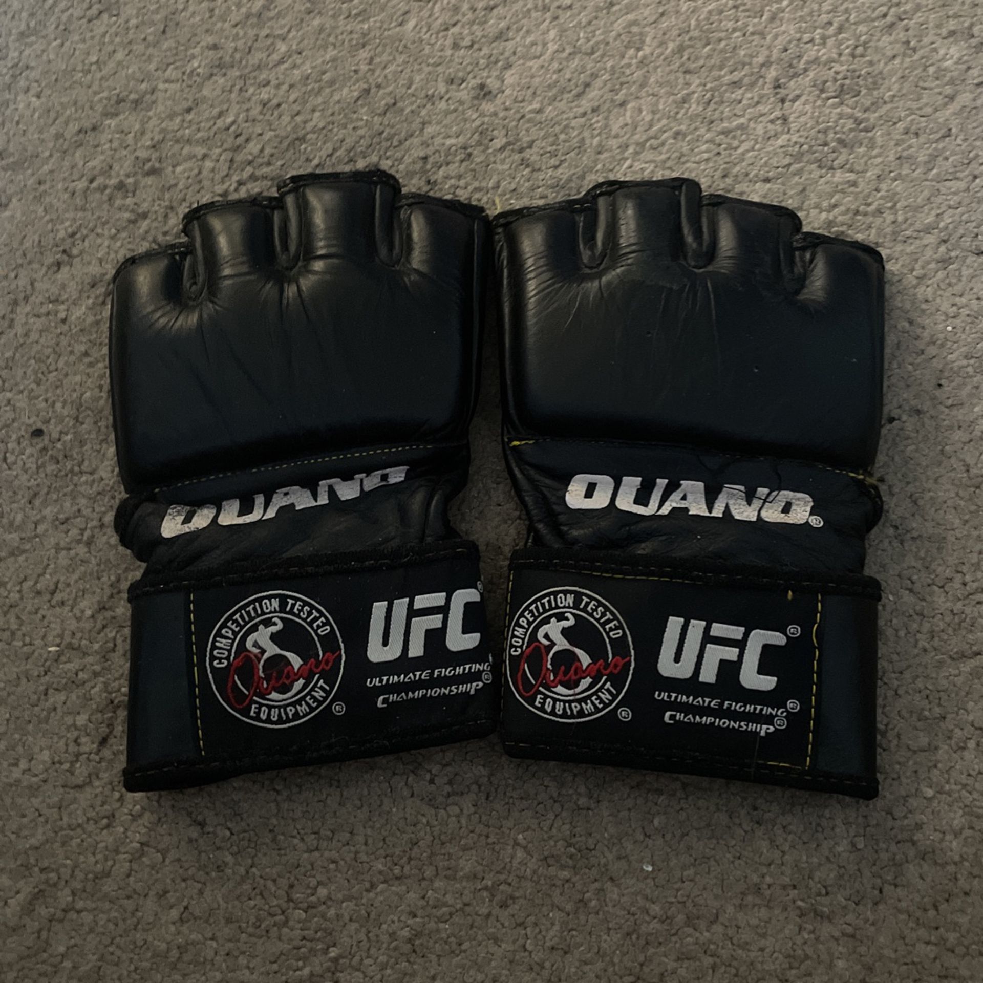 Mixed Martial Arts Gloves 