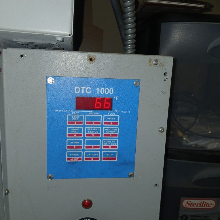 Paragon glass fusing kiln