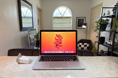 2013 MacBook Pro 13-inch (i5, 8GB RAM, 500GB SSD)